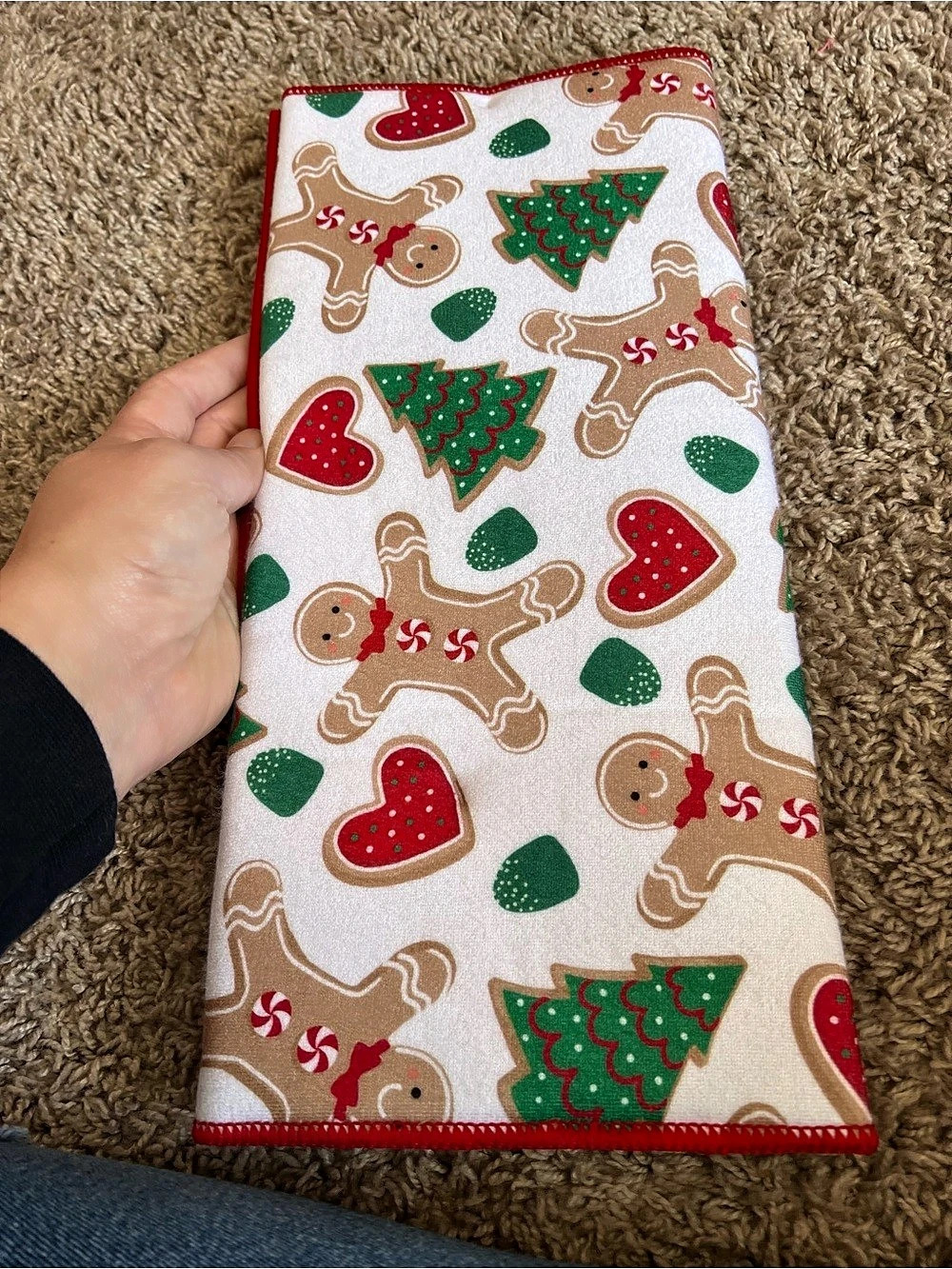 Sleigh Bell Bistro Gingerbread Cookies Dish Drying Mat White & Red